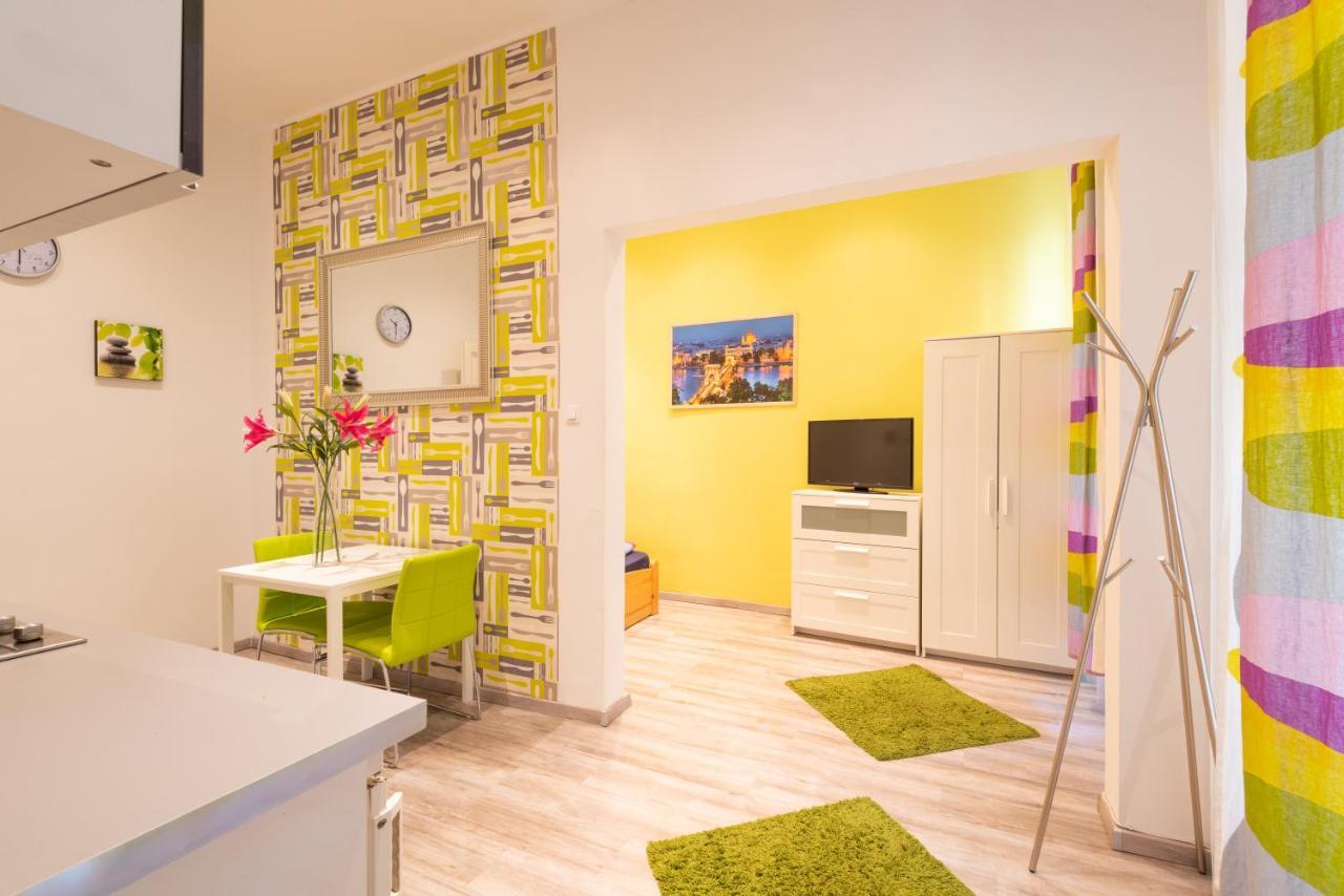 Standard By Hi5 - West End Center Budapešť